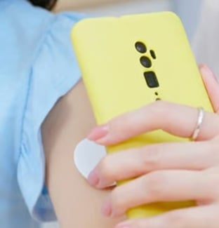Mobile phone used to scan RFID health device