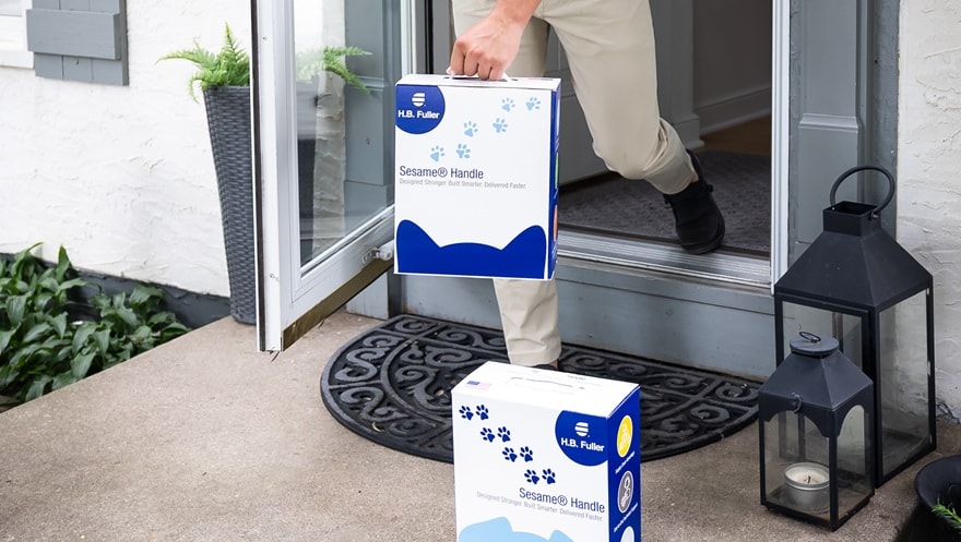 Usage of Sesame handle on boxes being displayed 