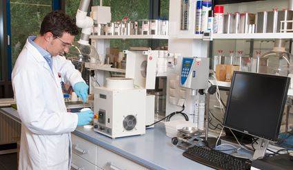 sealants-and-high-viscous-adhesives